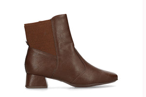 Botas